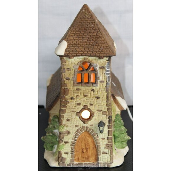 "Shops of Dickens' Village Church Building" Dept. 56 - Porcelain Hand Painted - Picture 2 of 7